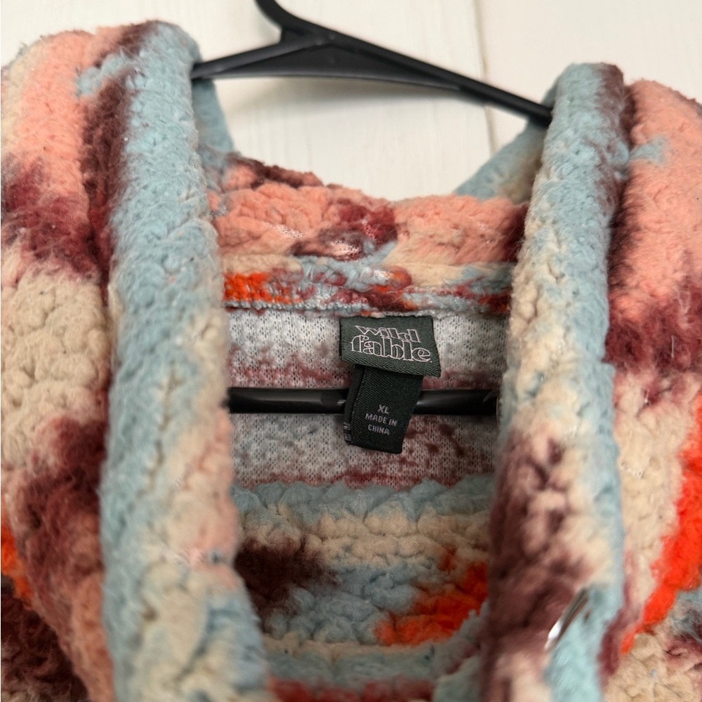 Wild Fable Multicolor Patterned Cropped Sweater/sweatshirt - Picture 3 of 3